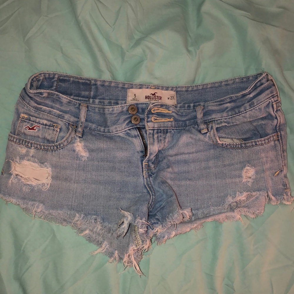 Size 5 hollister short shorts